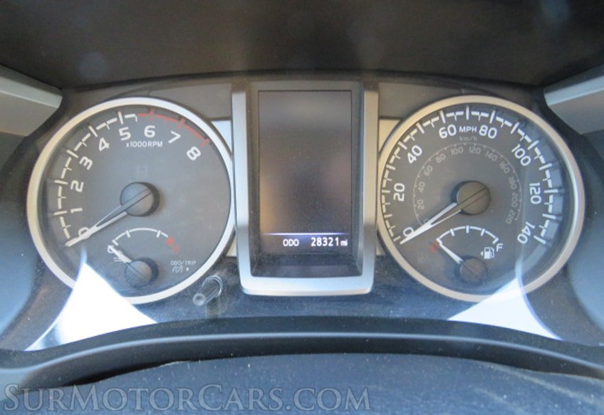 2019 Toyota Tacoma - Image 33