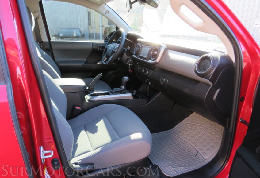 2019 Toyota Tacoma - Image 25