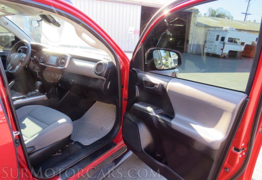 2019 Toyota Tacoma - Image 21