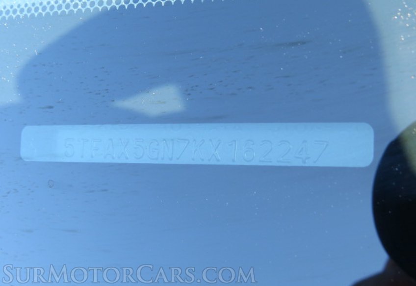 2019 Toyota Tacoma - Image 46