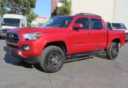 2019 Toyota Tacoma - Image 3