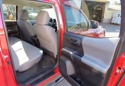 2019 Toyota Tacoma - Image 27