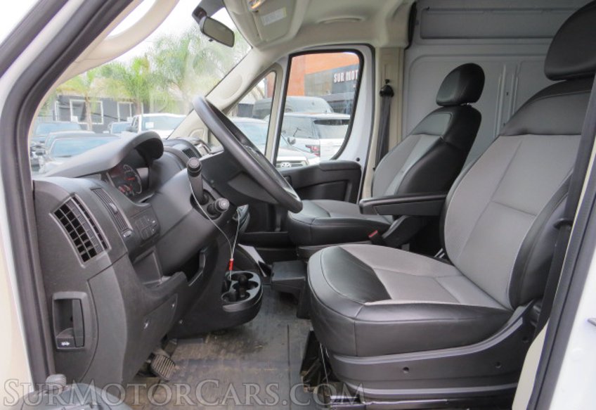 2021 Ram ProMaster Cargo Van - Image 25