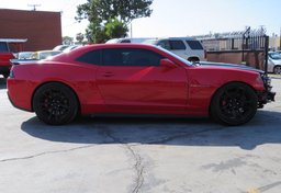 2014 Chevrolet Camaro - Image 11