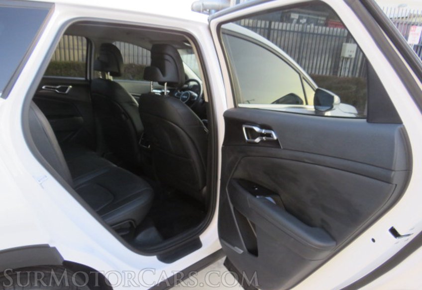 2023 Kia Sportage - Image 25
