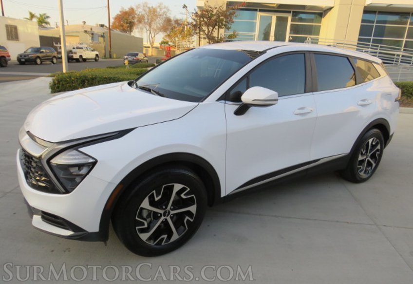 2023 Kia Sportage - Image 6