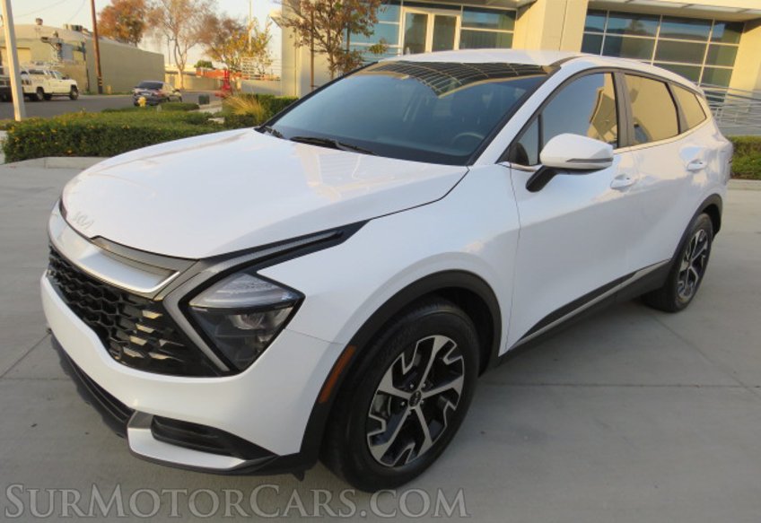 2023 Kia Sportage - Image 4