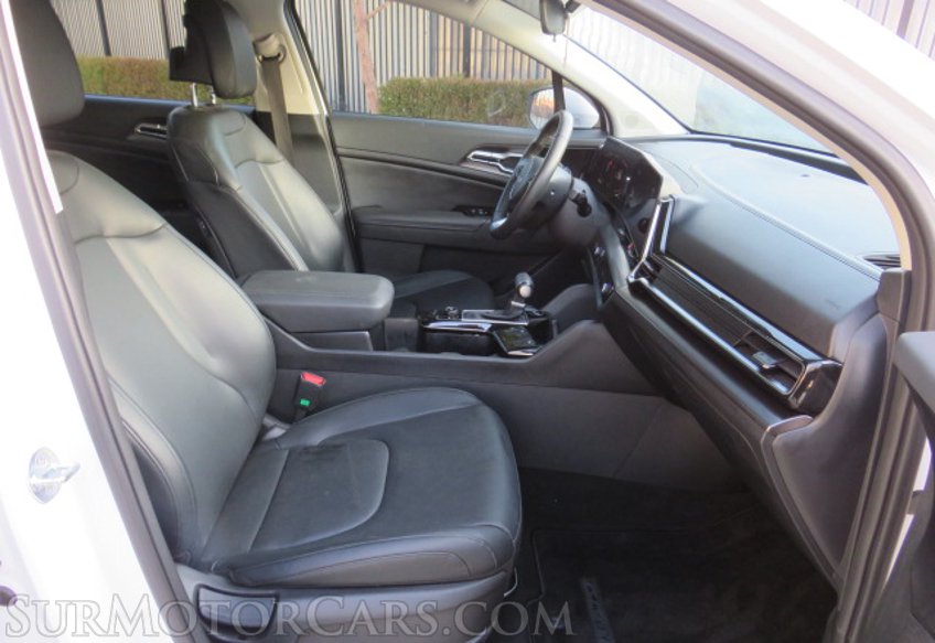 2023 Kia Sportage - Image 27