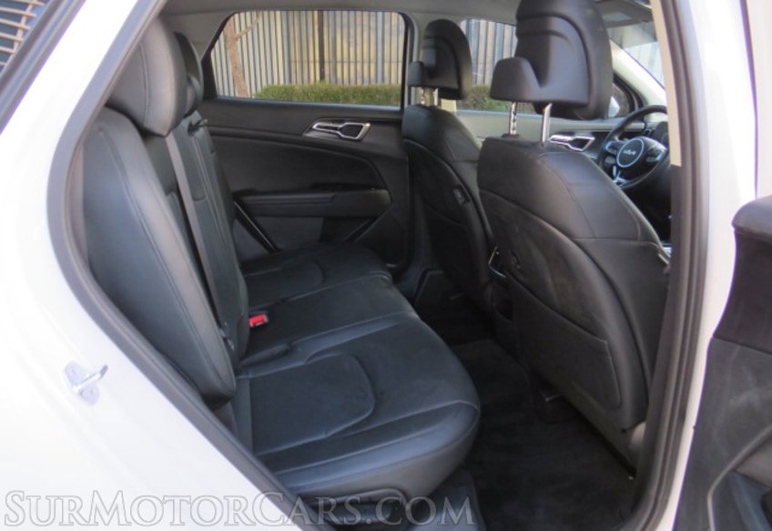 2023 Kia Sportage - Image 29