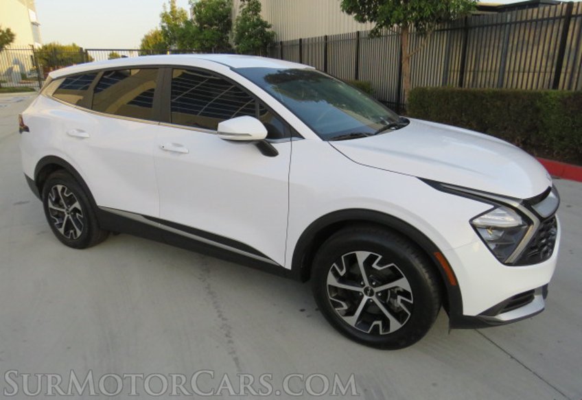 2023 Kia Sportage - Image 5