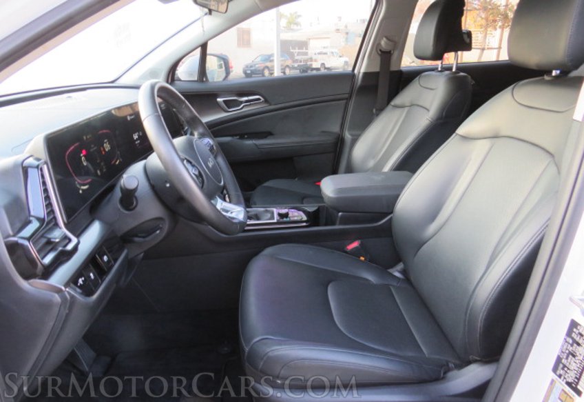 2023 Kia Sportage - Image 26