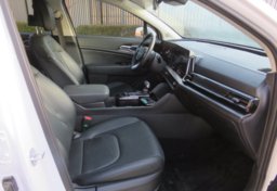 2023 Kia Sportage - Image 28