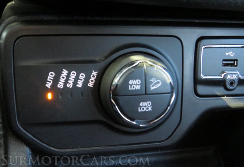 2019 Jeep Renegade - Image 44