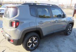 2019 Jeep Renegade - Image 8