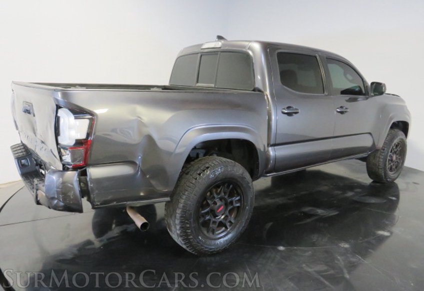 2018 Toyota Tacoma - Image 8