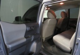 2018 Toyota Tacoma - Image 20