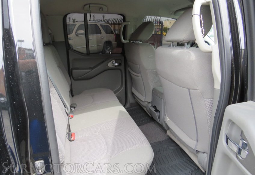 2020 Nissan Frontier - Image 31
