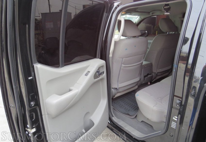 2020 Nissan Frontier - Image 22