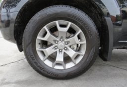 2020 Nissan Frontier - Image 16