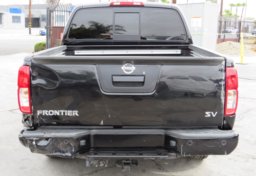 2020 Nissan Frontier - Image 10