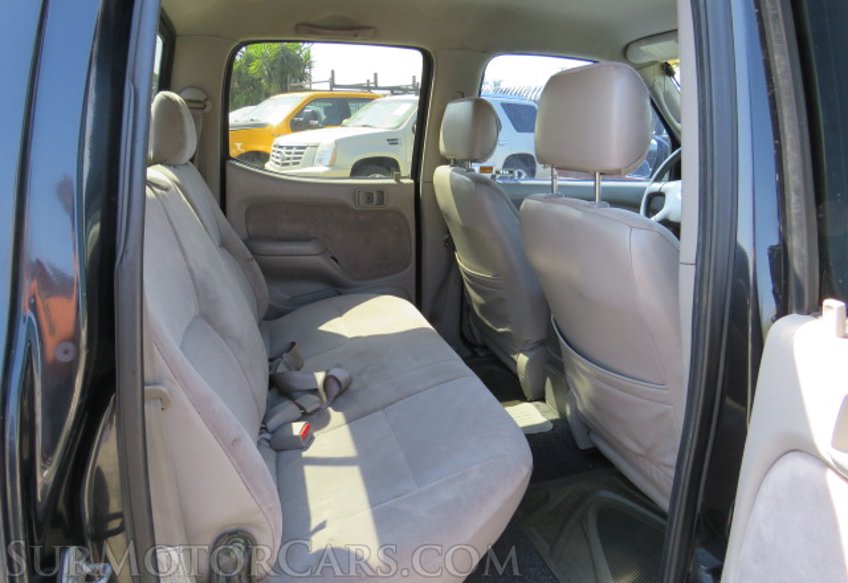 2002 Toyota Tacoma - Image 32