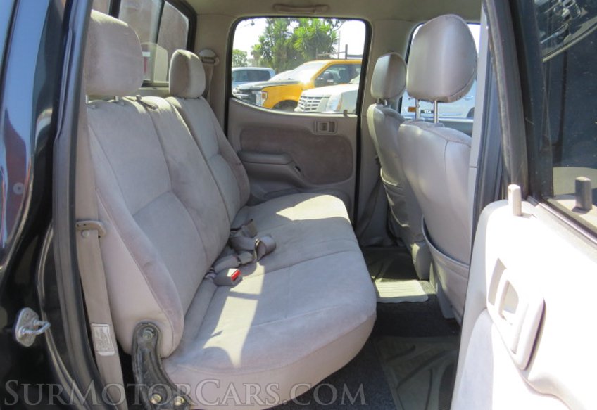 2002 Toyota Tacoma - Image 30