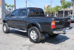 2002 Toyota Tacoma - Image 8