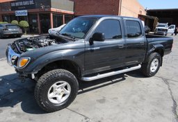 2002 Toyota Tacoma - Image 2