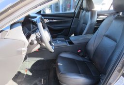 2020 Mazda Mazda3 Sedan - Image 25