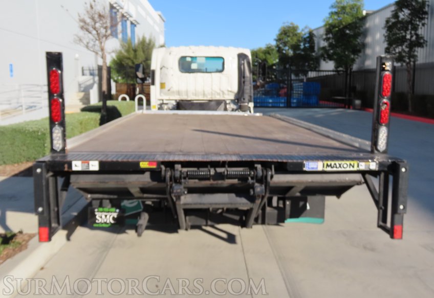 2023 Isuzu NRR - Image 11