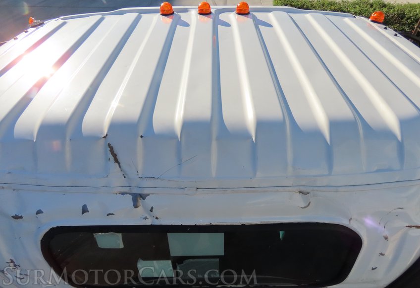 2023 Isuzu NRR - Image 16