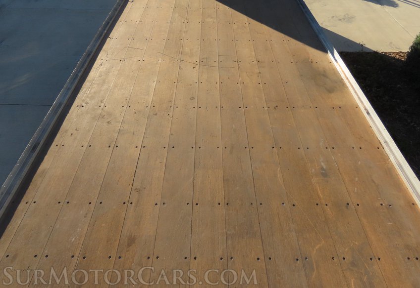 2023 Isuzu NRR - Image 13