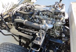 2023 Isuzu NRR - Image 35