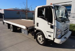 2023 Isuzu NRR - Image 2