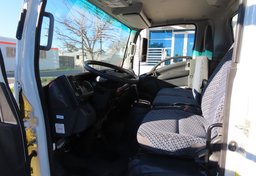 2023 Isuzu NRR - Image 23