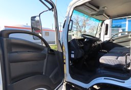 2023 Isuzu NRR - Image 21