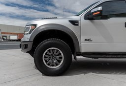 2011 Ford F-150 - Image 17