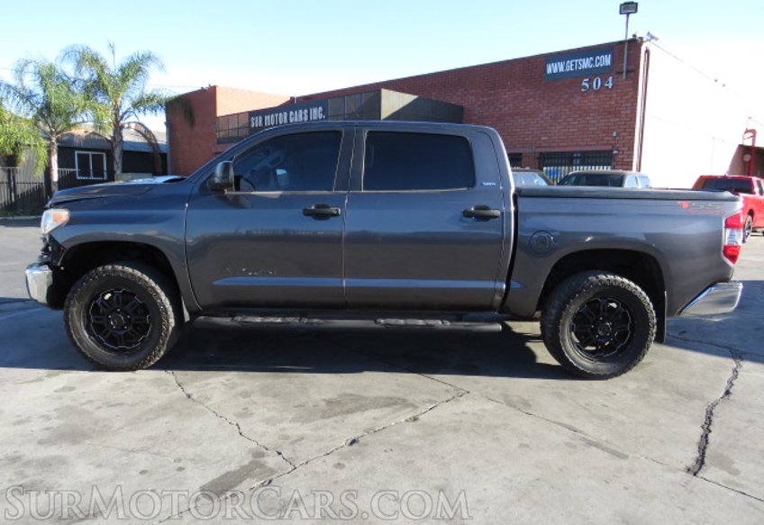2016 Toyota Tundra  Truck - Image 10