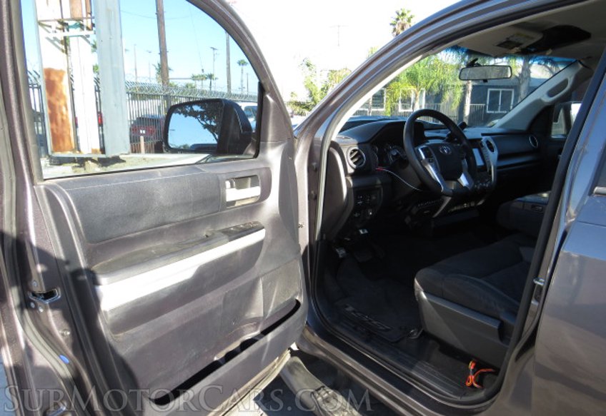 2016 Toyota Tundra  Truck - Image 31