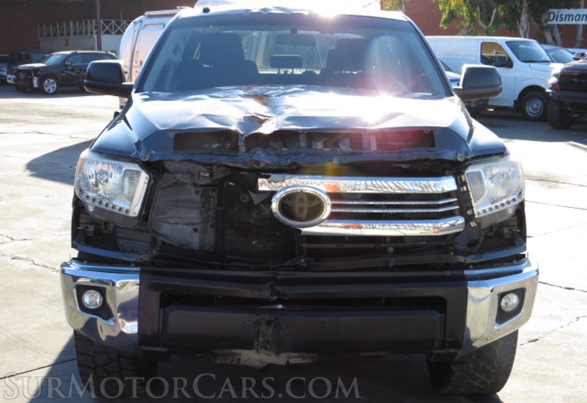 2016 Toyota Tundra  Truck - Image 11