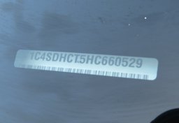 2017 Dodge Durango - Image 53