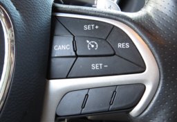 2017 Dodge Durango - Image 38