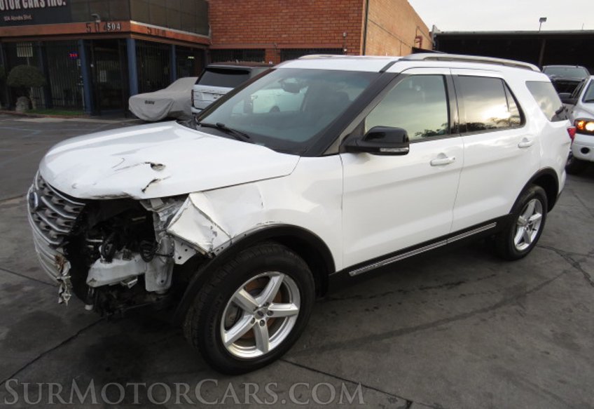 2017 Ford Explorer - Image 2