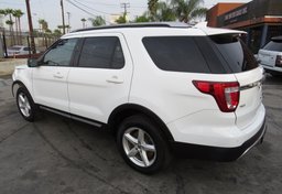 2017 Ford Explorer - Image 6