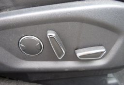 2017 Ford Explorer - Image 42