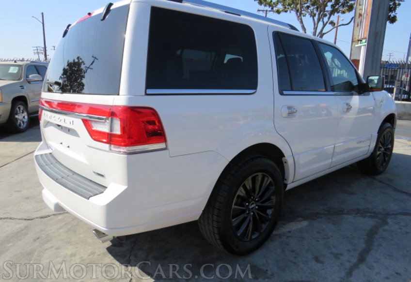 2015 Lincoln Navigator - Image 7