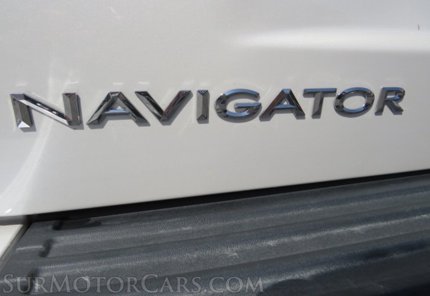 2015 Lincoln Navigator - Image 15