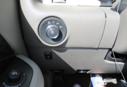 2015 Lincoln Navigator - Image 47