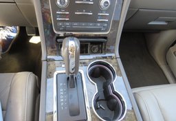 2015 Lincoln Navigator - Image 46