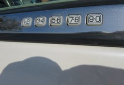 2015 Lincoln Navigator - Image 18